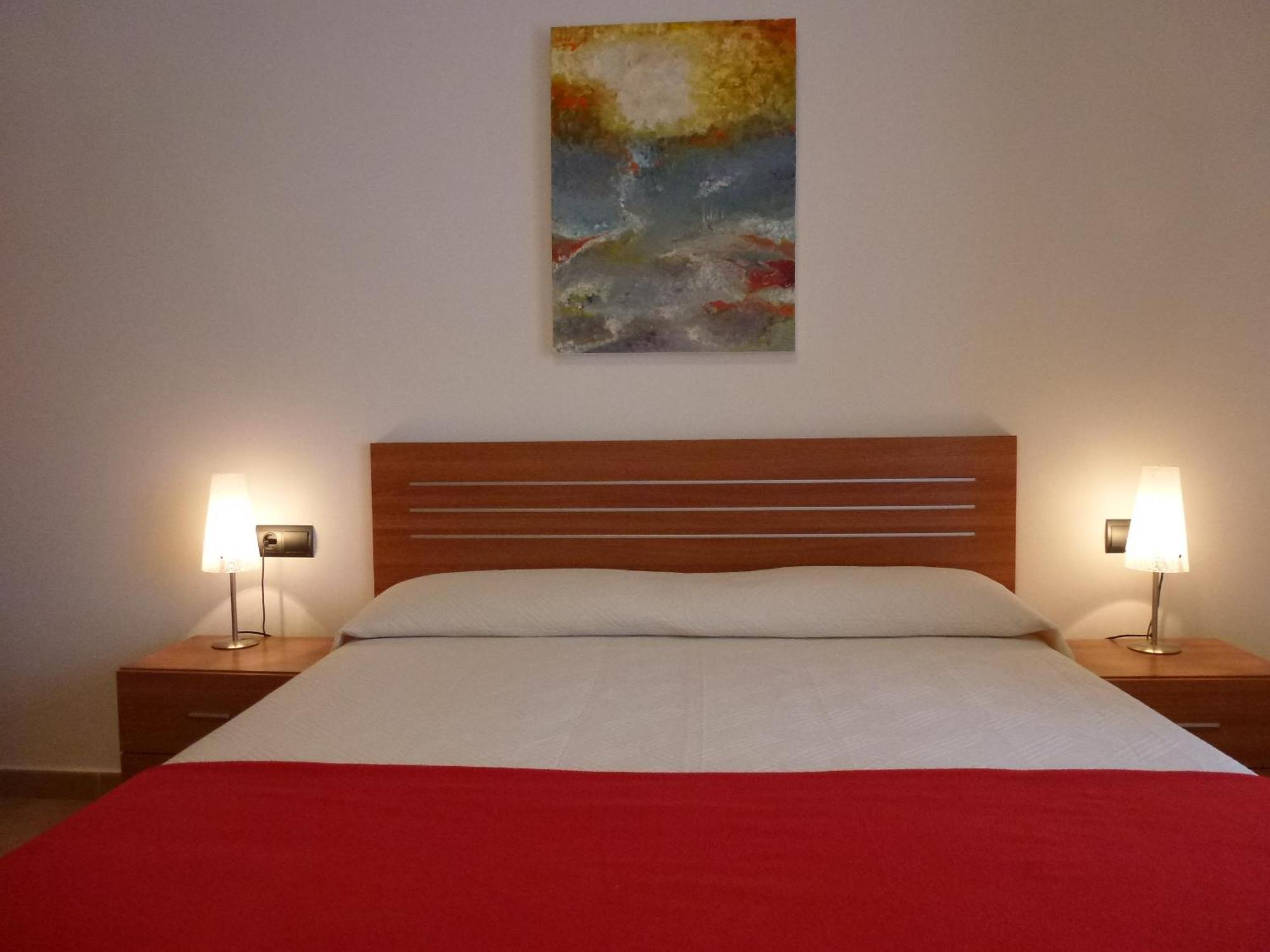 Apartamentos Puerta Muralla Teruel Exterior photo